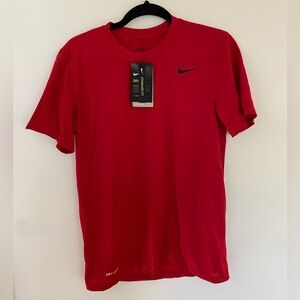 Men’s Nike Red T-Shirt, Size Small